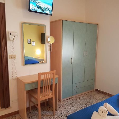 Hotel Villa Ersilia Rimini B&B Exterior foto