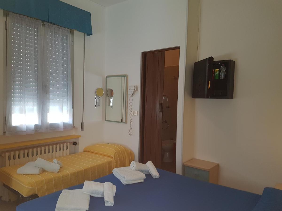 Hotel Villa Ersilia Rimini B&B Exterior foto