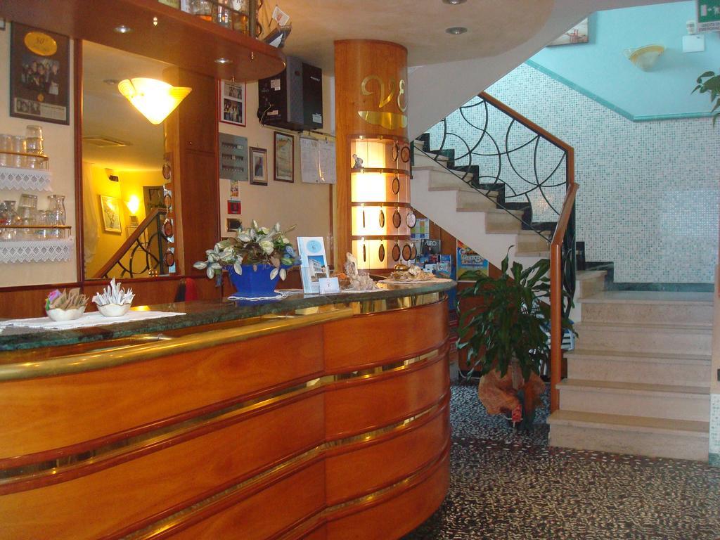 Hotel Villa Ersilia Rimini B&B Exterior foto